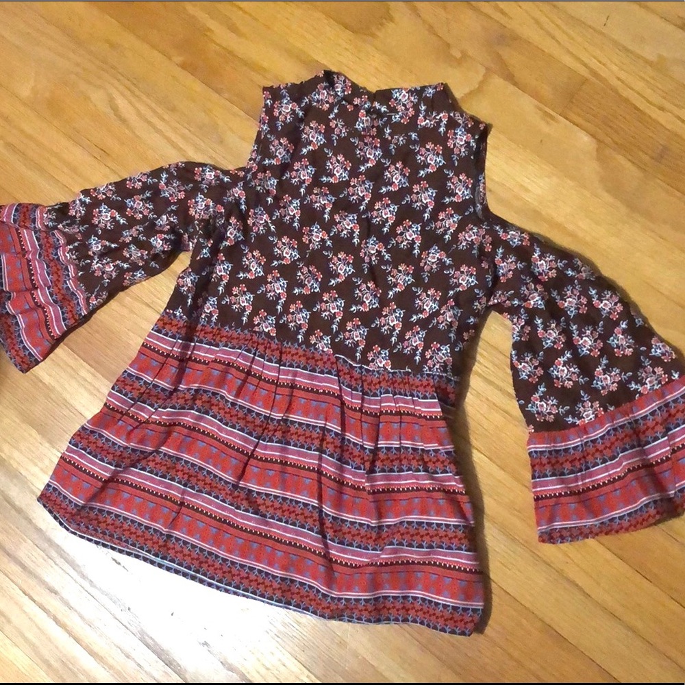 • peasant top •